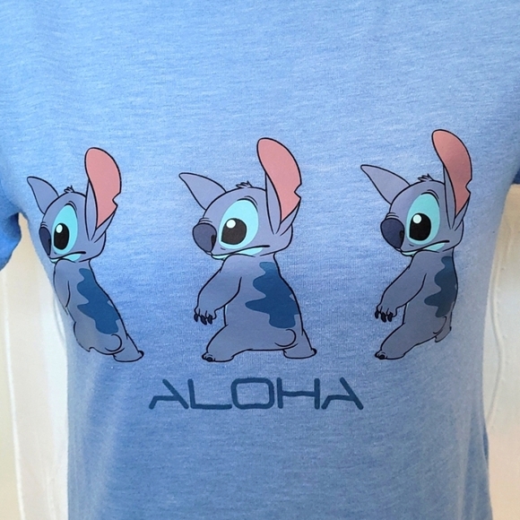 Disney Lilo & Stitch 'Aloha' Shirt - Picture 2 of 4